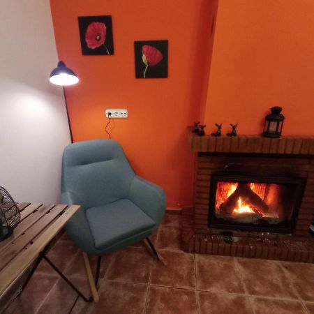 Casa Rural Agua De Azahar Chimenea Саара-де-ла-Сьерра Экстерьер фото